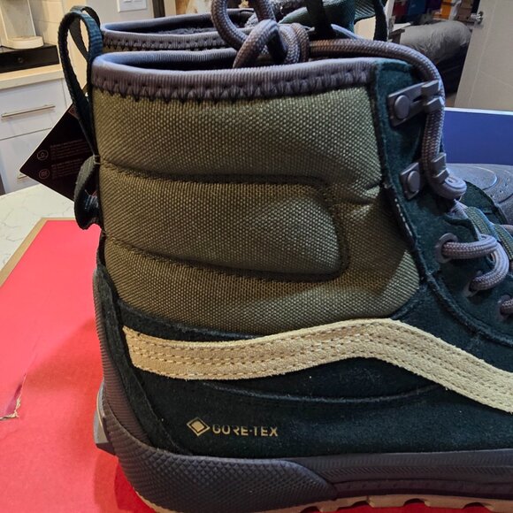 Vans Sk8-Hi Gore-Tex MTE-3 Waterproof Winter Boot Shoe Green Mens Size 11 NEW - Picture 4 of 9
